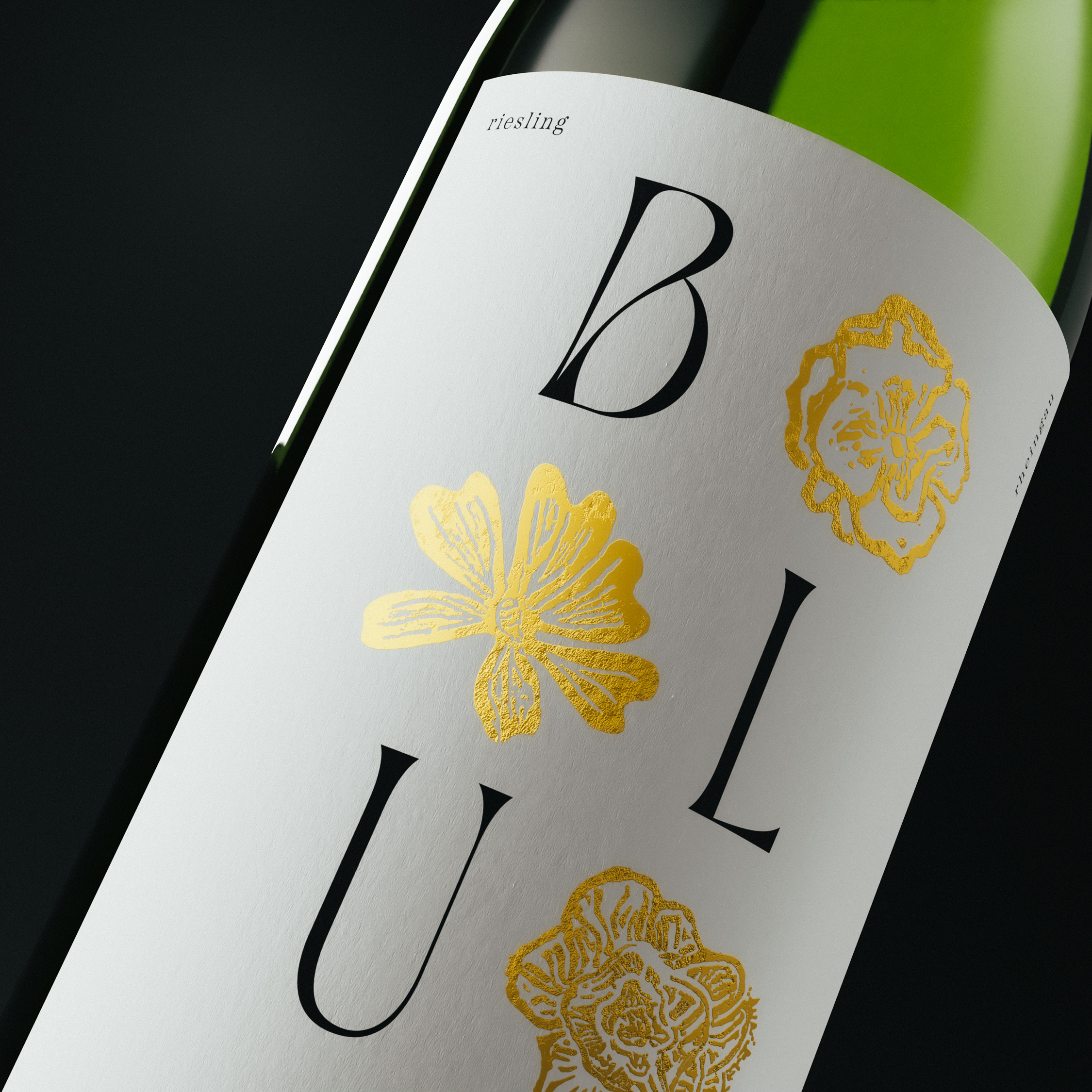 BLUM_Wine_Close_Up